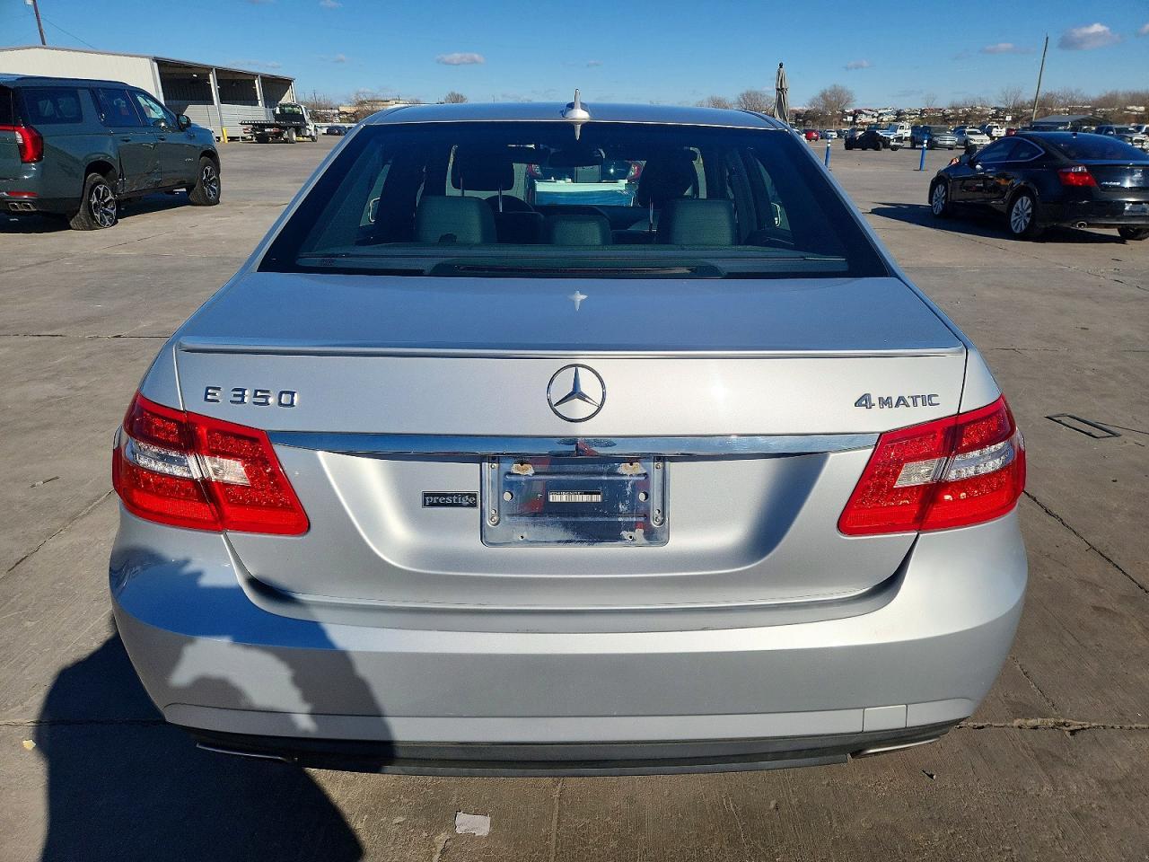 2013 MERCEDES-BENZ E-Class
