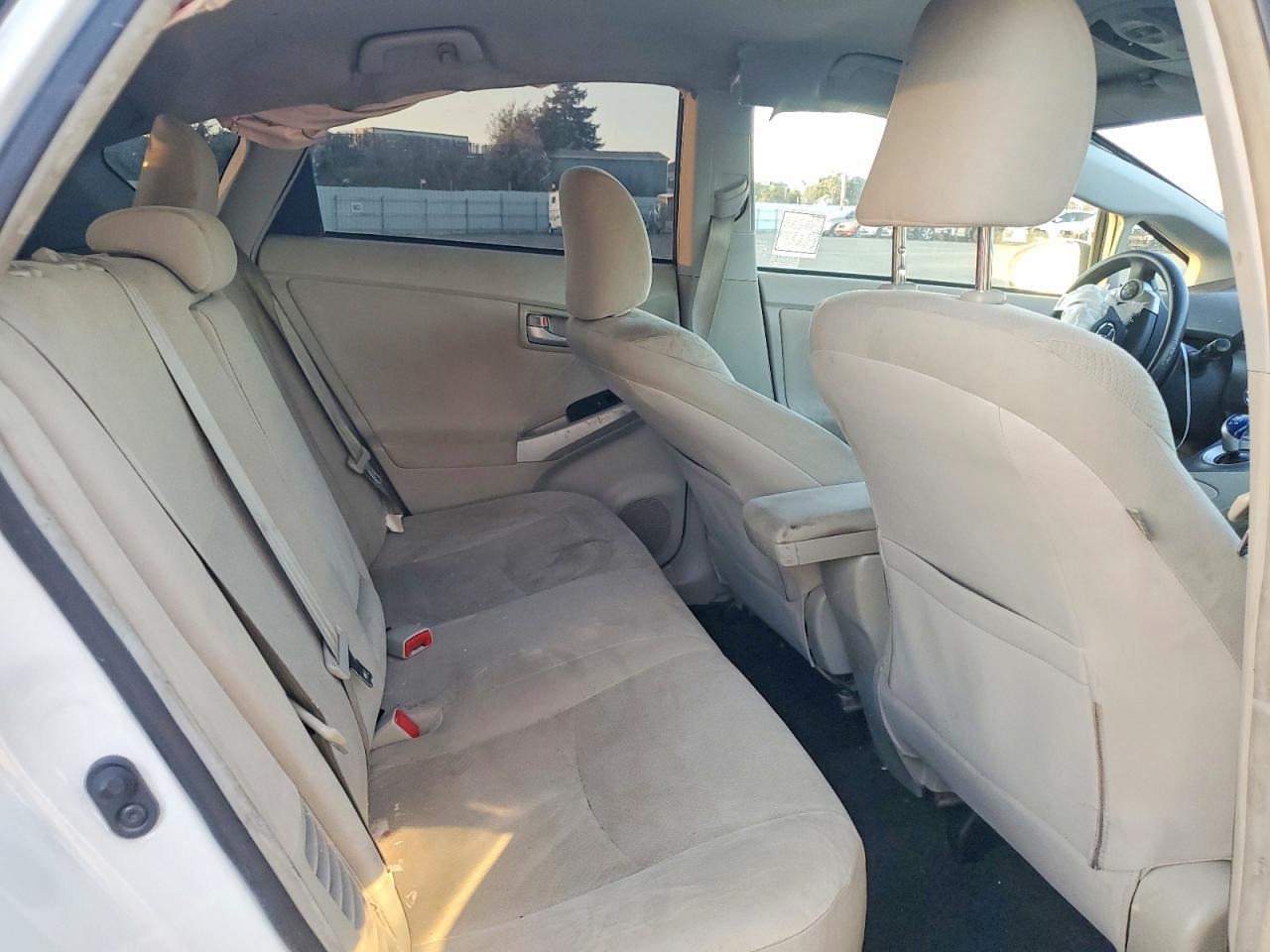 2015 TOYOTA PRIUS