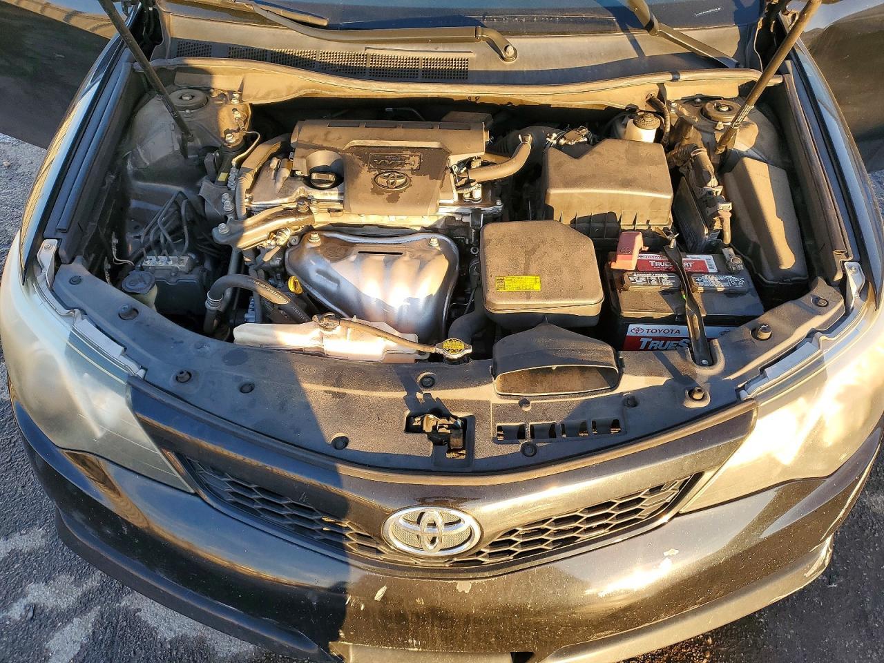 2012 TOYOTA CAMRY