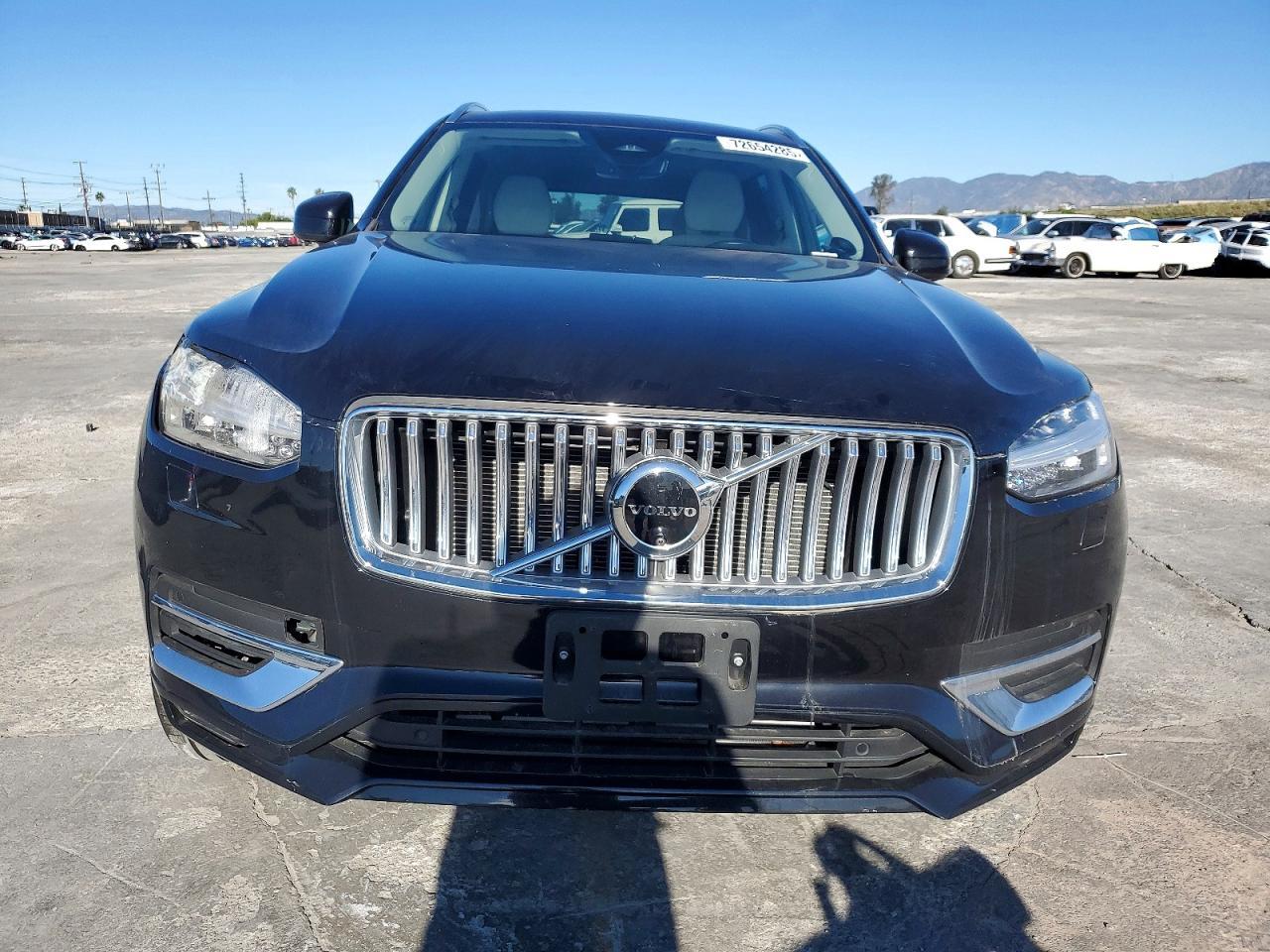 2024 VOLVO XC90