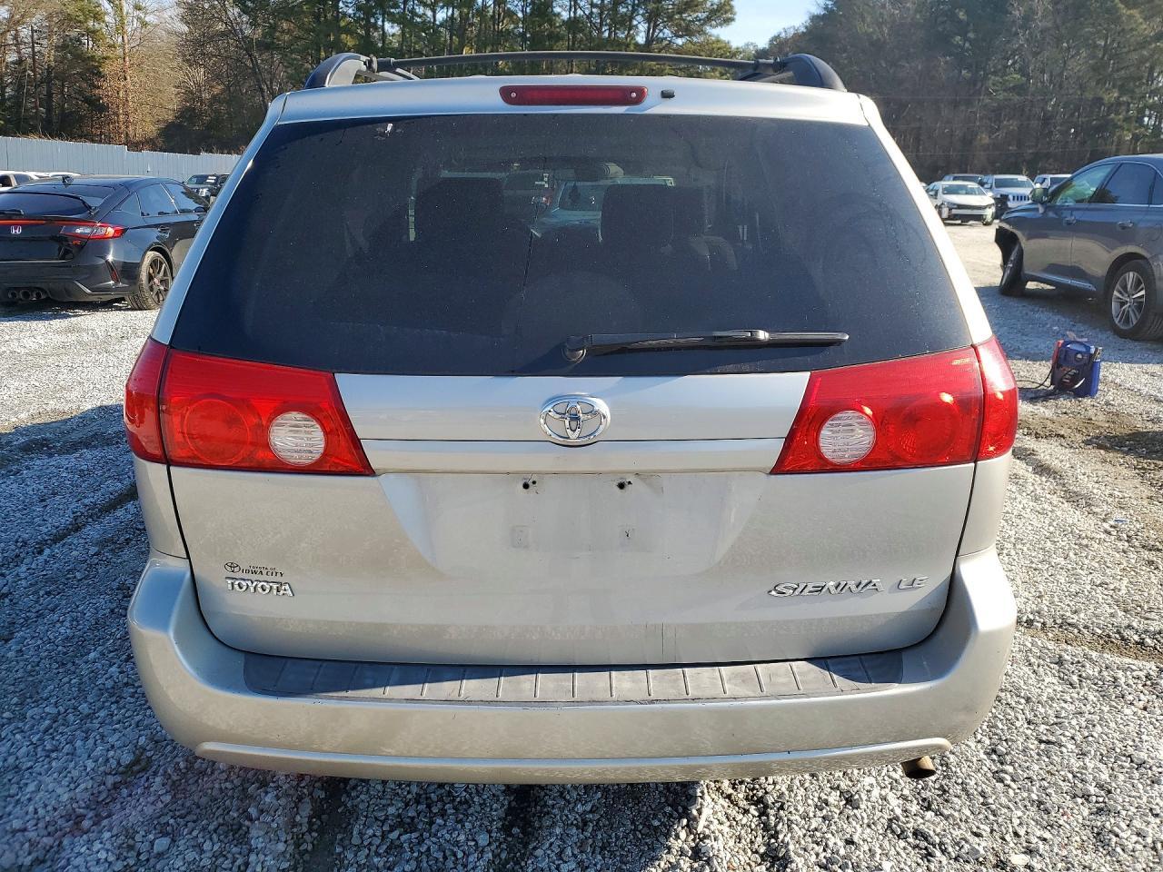 2007 TOYOTA SIENNA