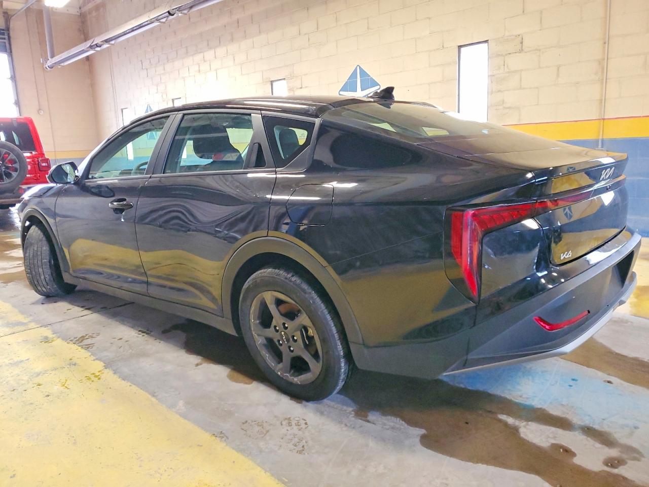 2025 KIA K4