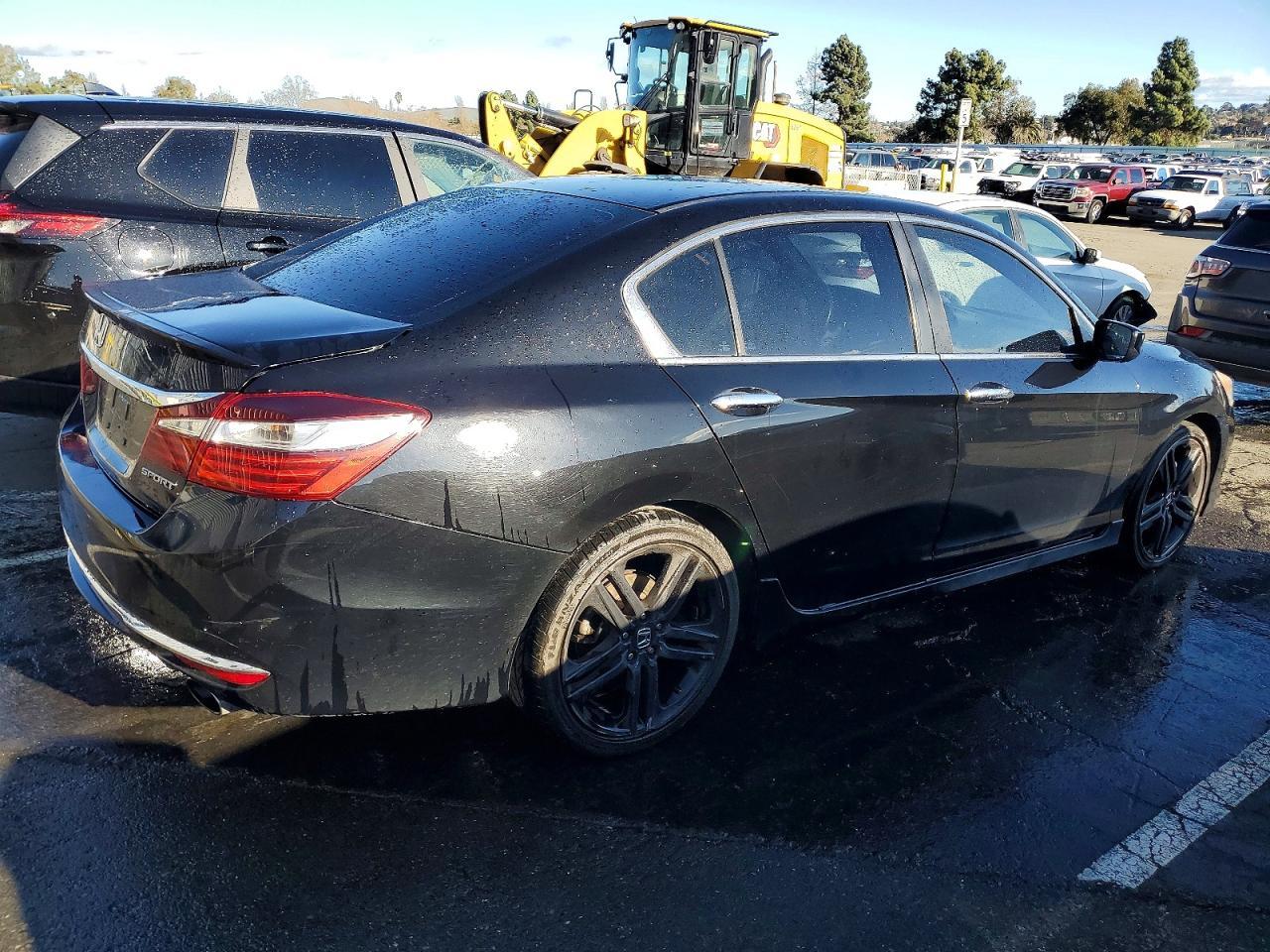 2017 HONDA ACCORD