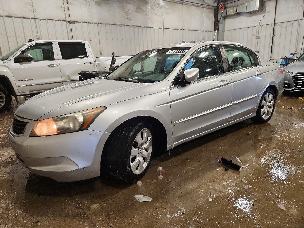 2010 HONDA ACCORD