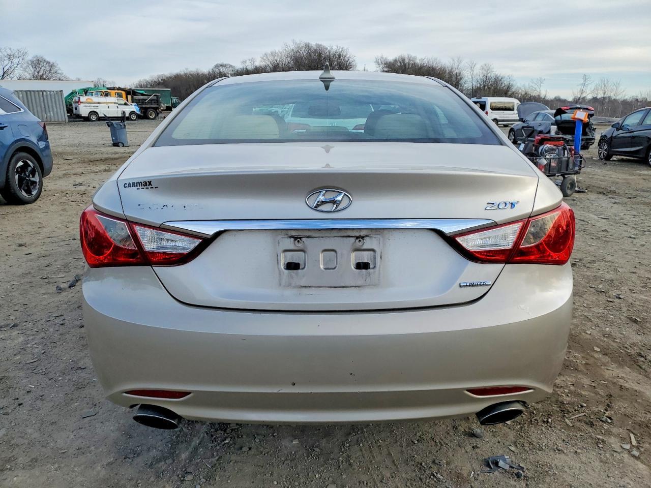 2011 HYUNDAI SONATA