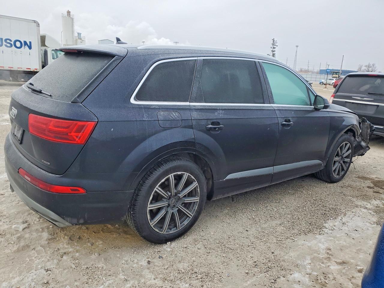 2017 AUDI Q7