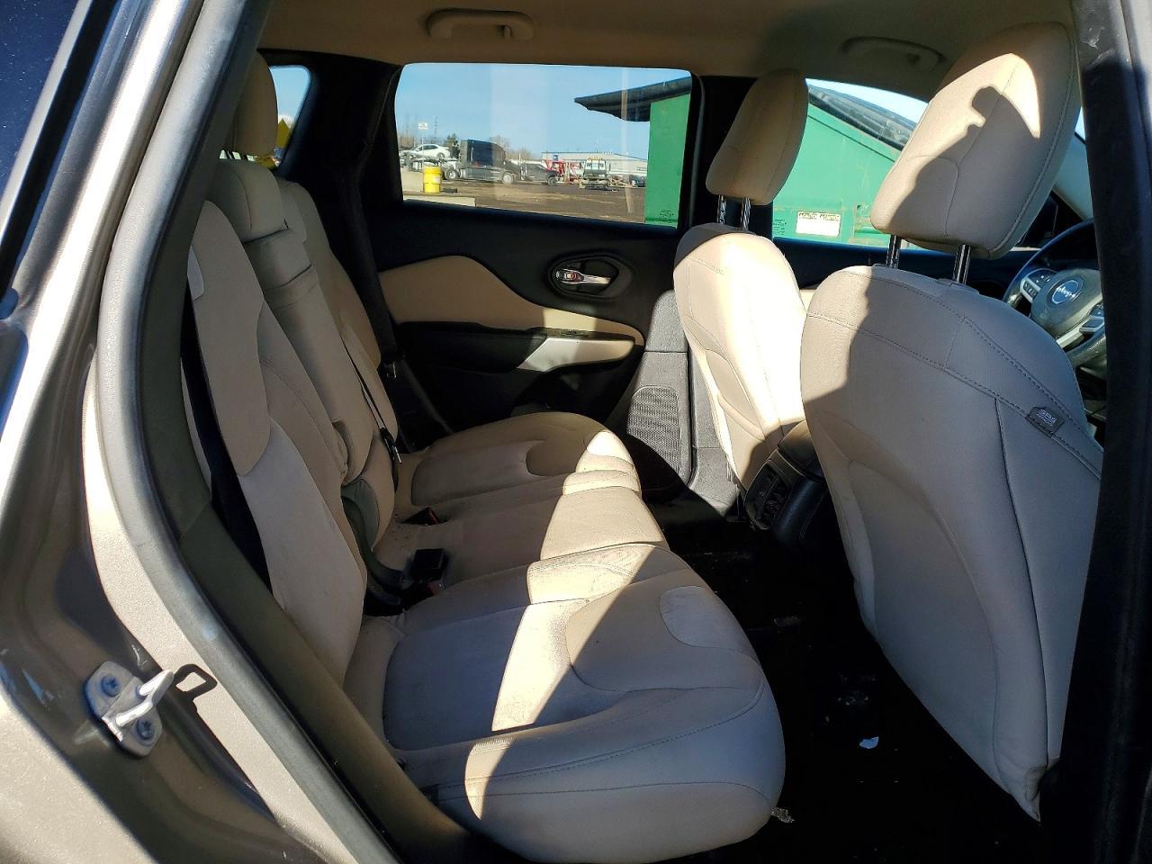 2017 JEEP CHEROKEE