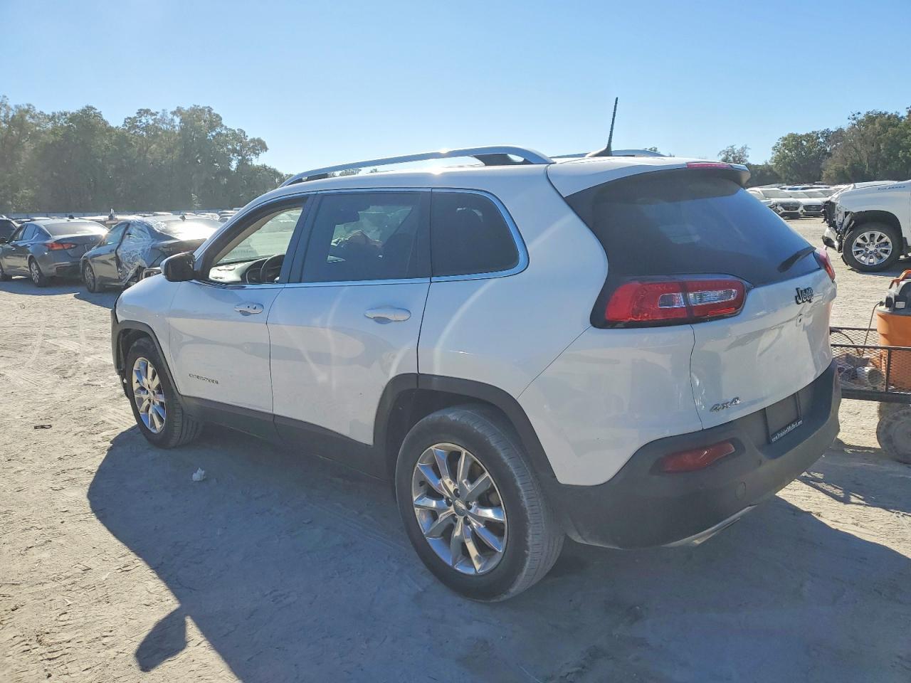 2016 JEEP CHEROKEE
