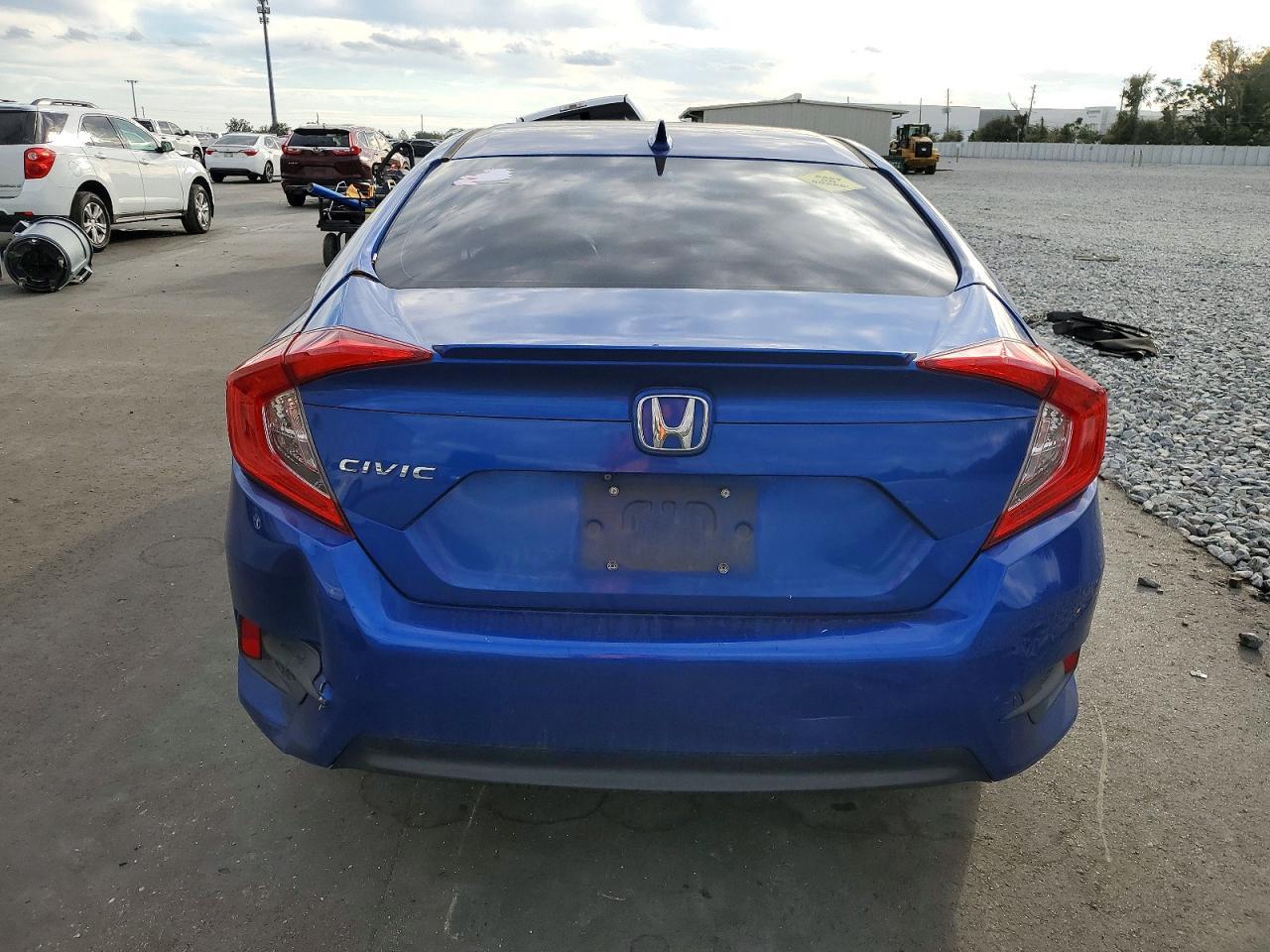 2018 HONDA CIVIC