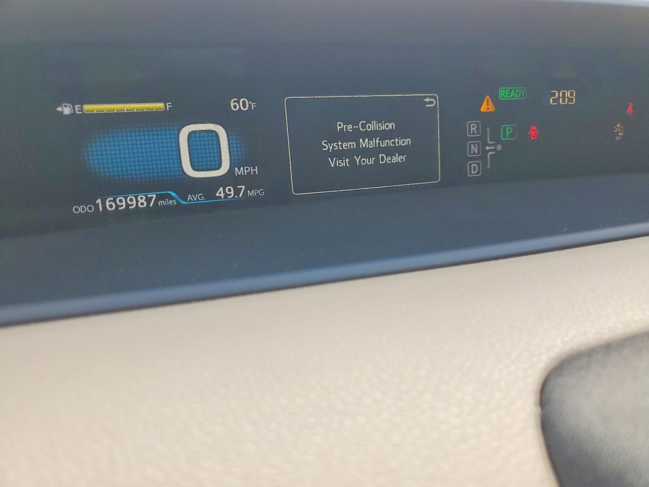 2017 TOYOTA PRIUS