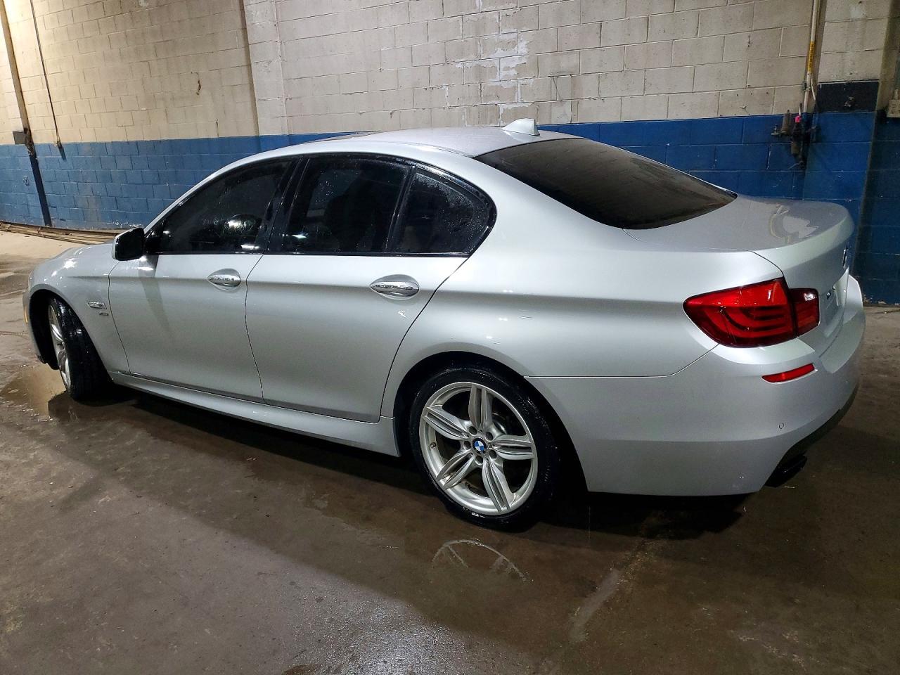 2011 BMW 5 series