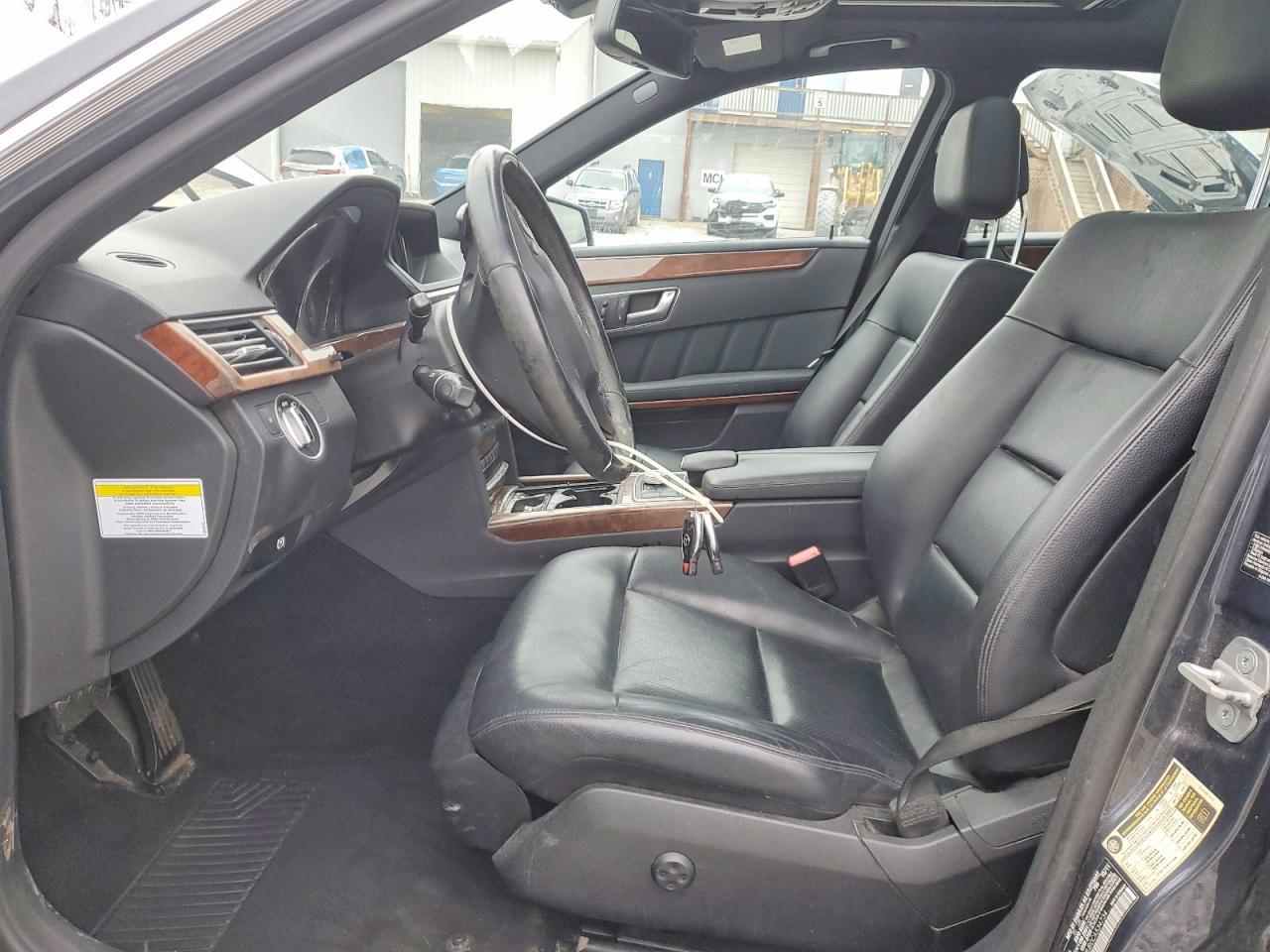 2012 MERCEDES-BENZ E-Class