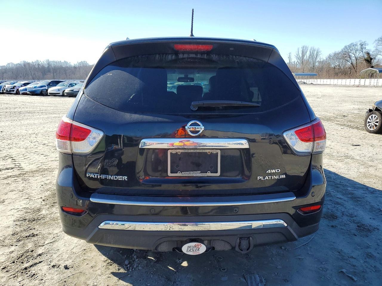2016 NISSAN PATHFINDER