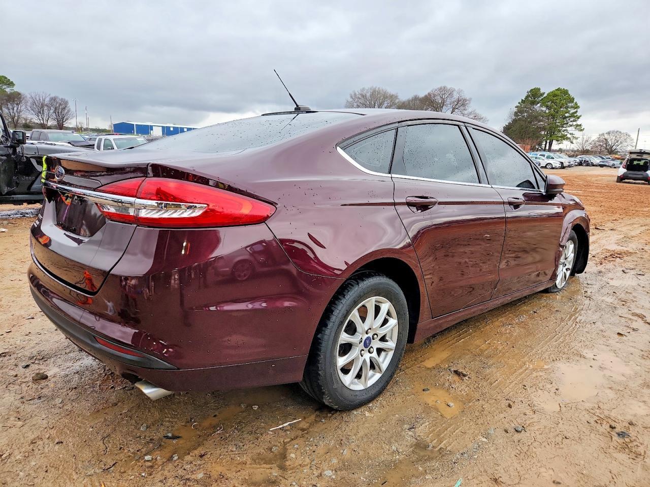 2017 FORD FUSION