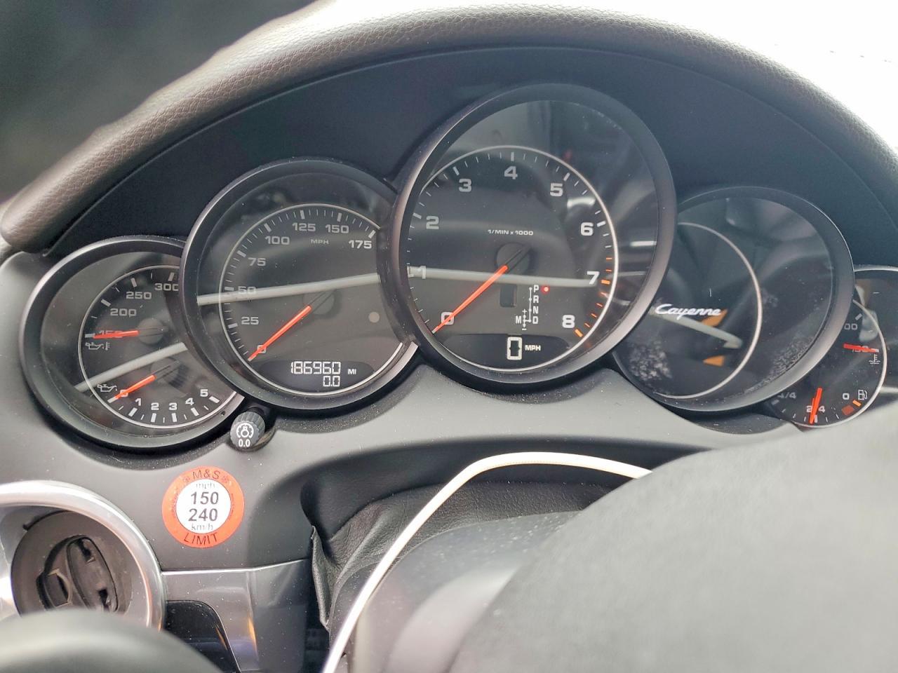 2011 PORSCHE CAYENNE