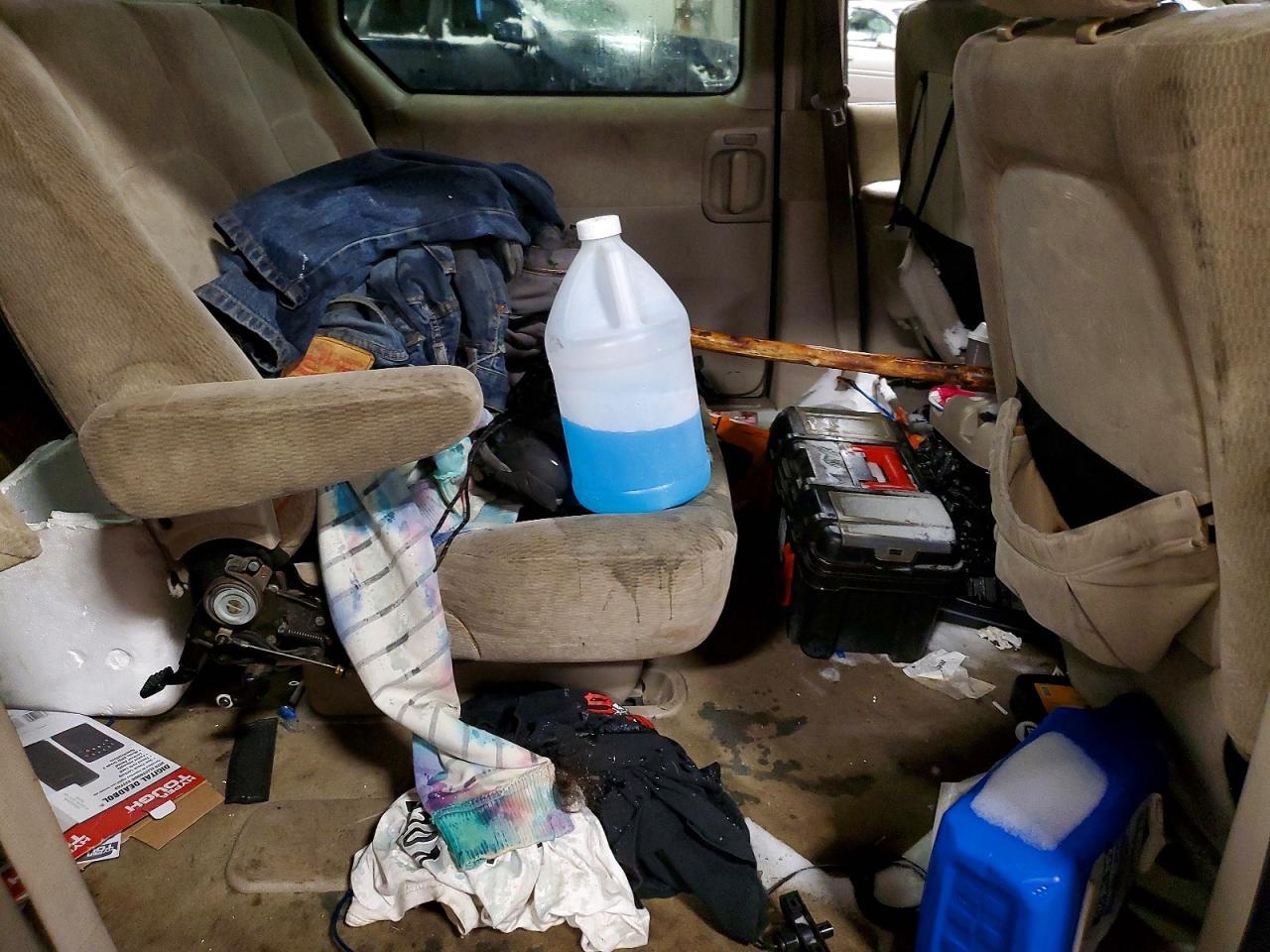 2005 KIA SEDONA