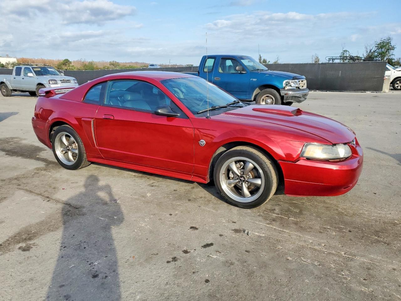 2004 FORD MUSTANG