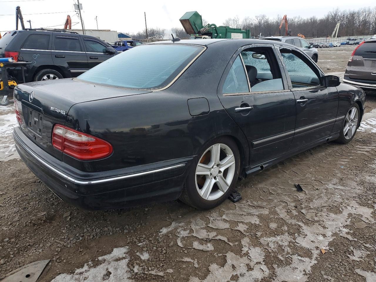 2001 MERCEDES-BENZ E-Class