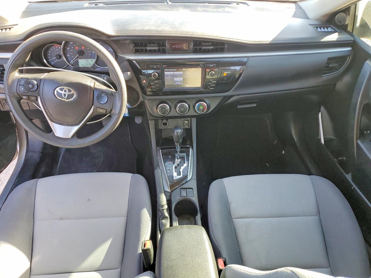 2016 TOYOTA COROLLA