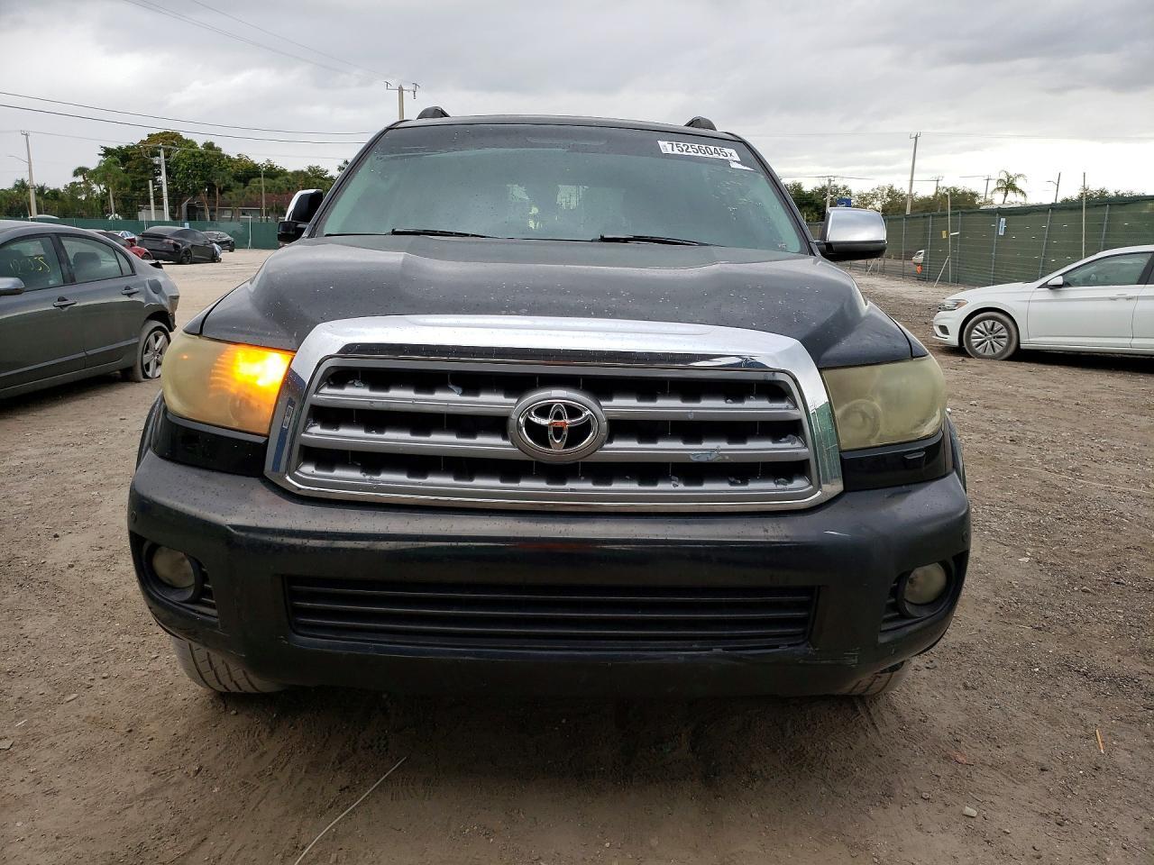 2008 TOYOTA Sequoia