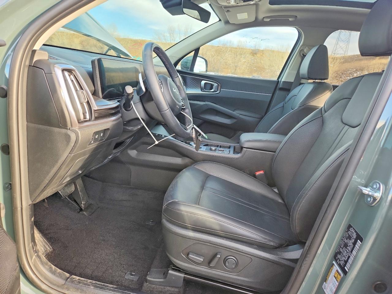 2025 KIA SORENTO