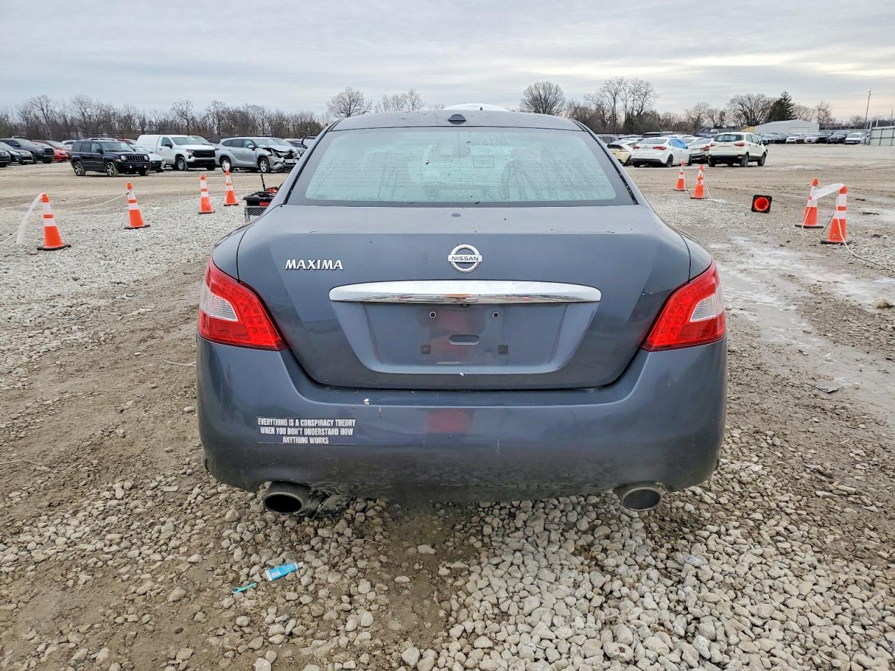 2011 NISSAN Maxima