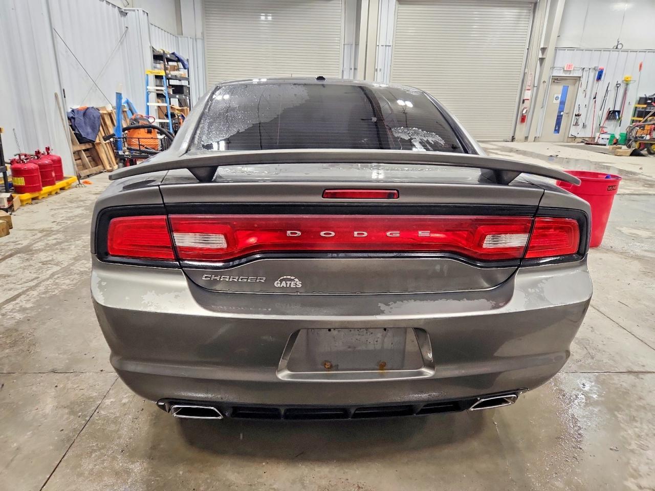 2011 DODGE CHARGER