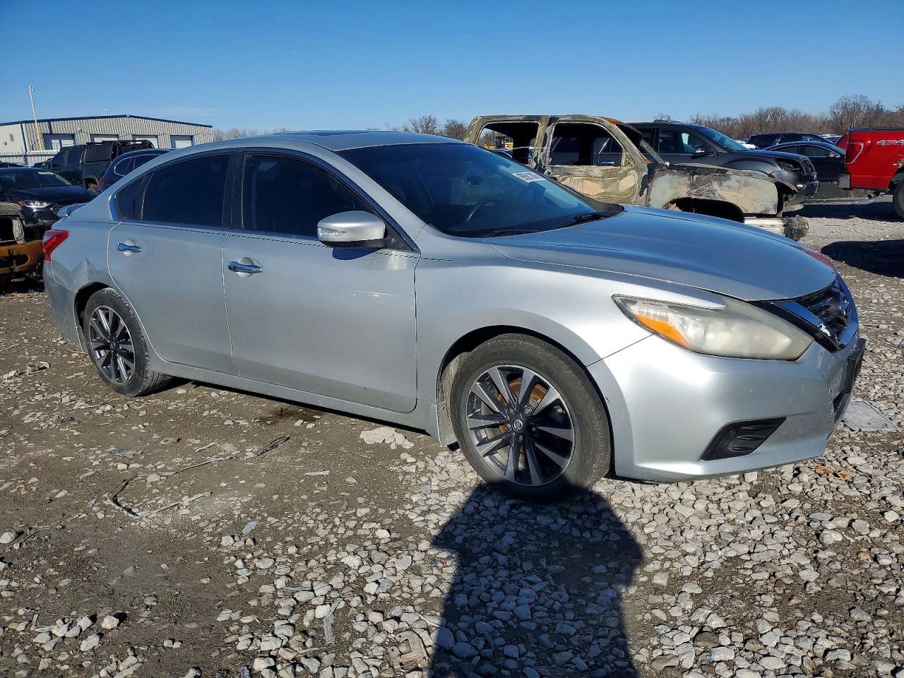 2016 NISSAN ALTIMA
