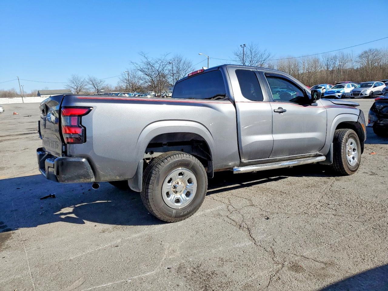 2022 NISSAN Frontier