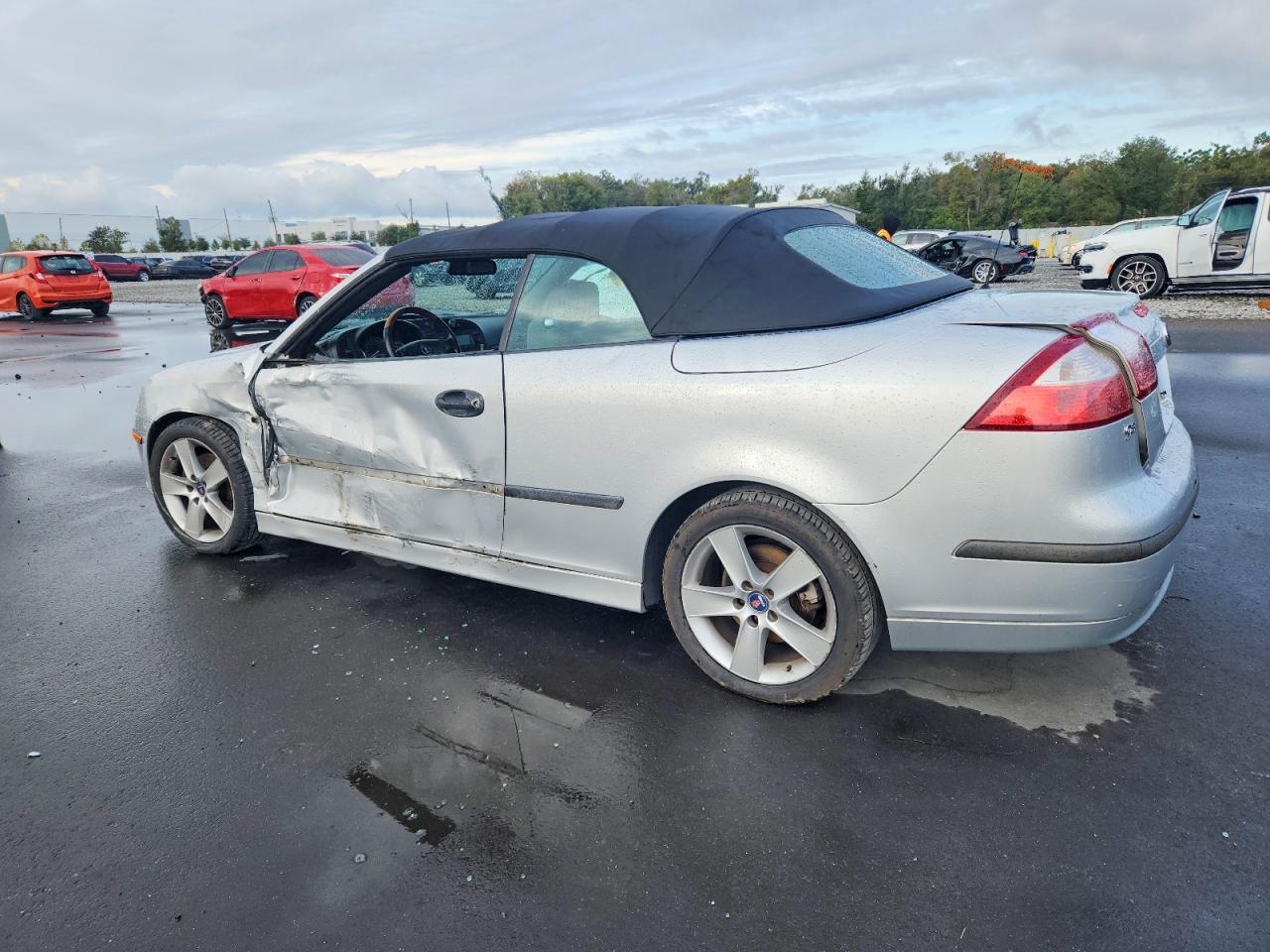 2004 SAAB 9-3