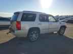 2011 CADILLAC ESCALADE