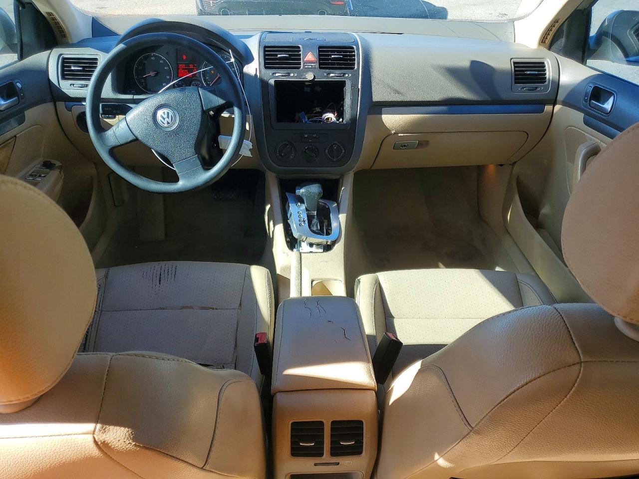 2006 VOLKSWAGEN JETTA