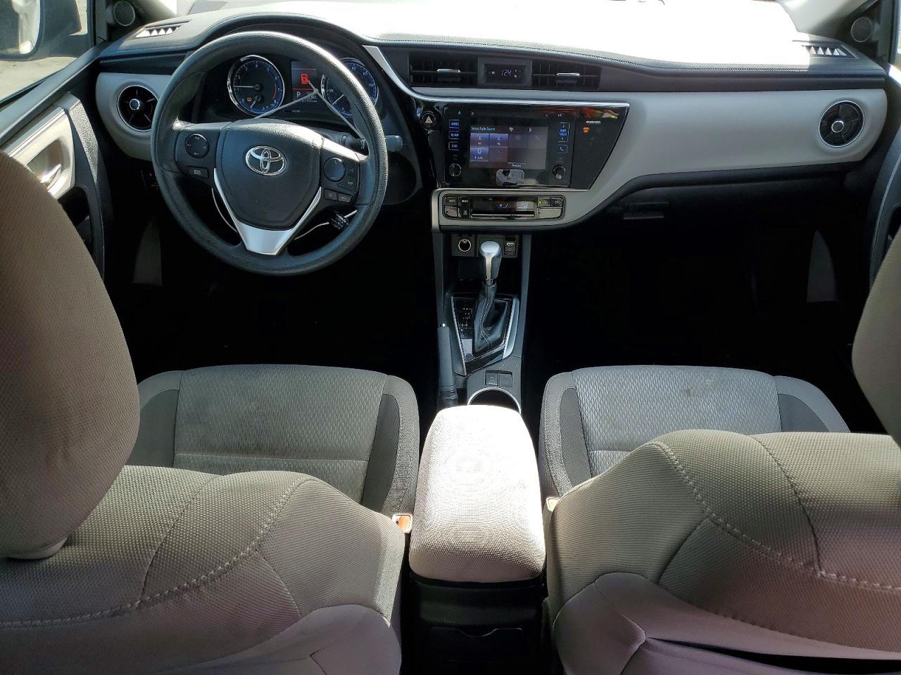 2017 TOYOTA COROLLA