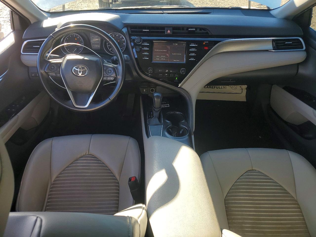 2018 TOYOTA CAMRY