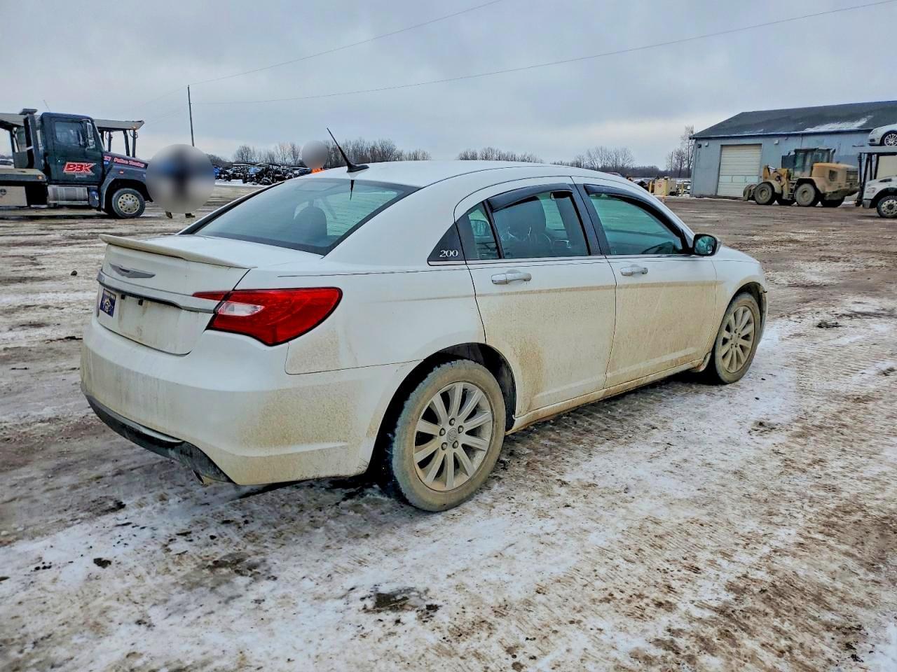 2014 CHRYSLER 200