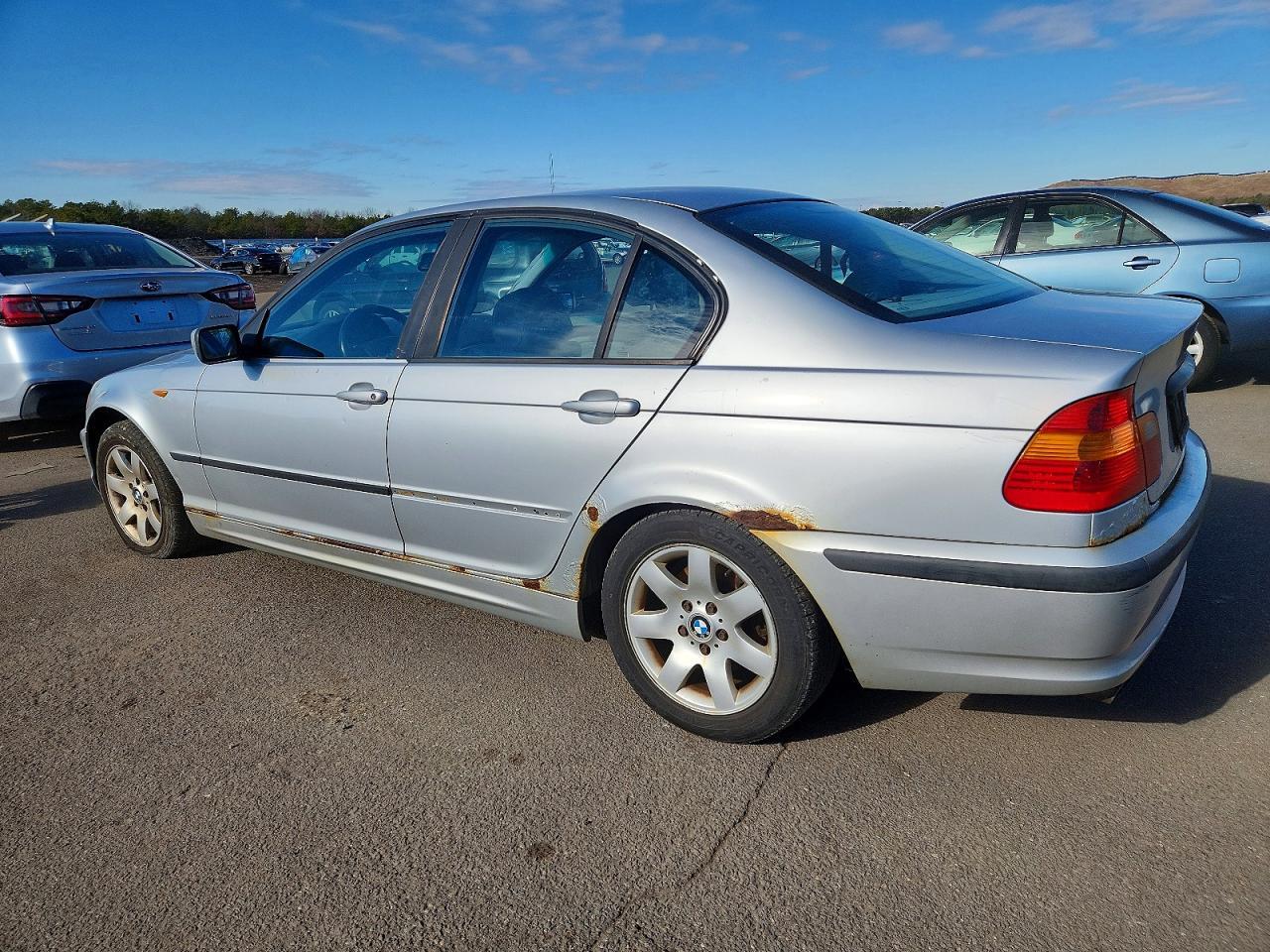2002 BMW 3 SERIES
