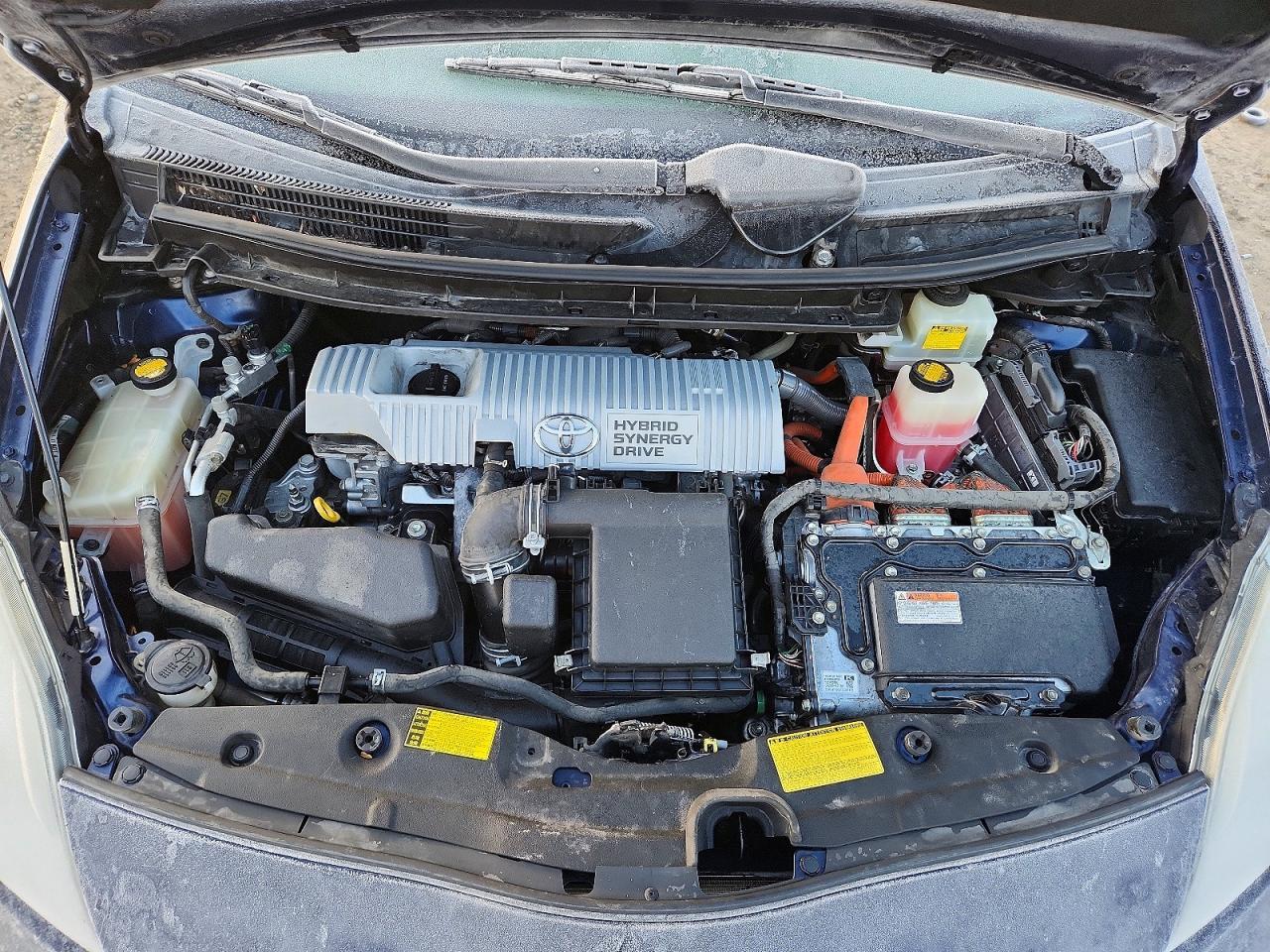 2013 TOYOTA PRIUS