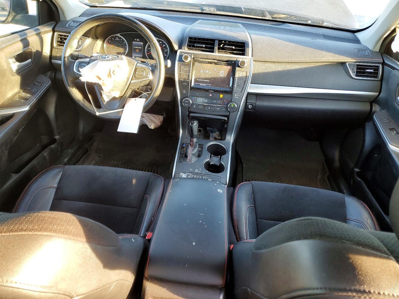 2017 TOYOTA CAMRY