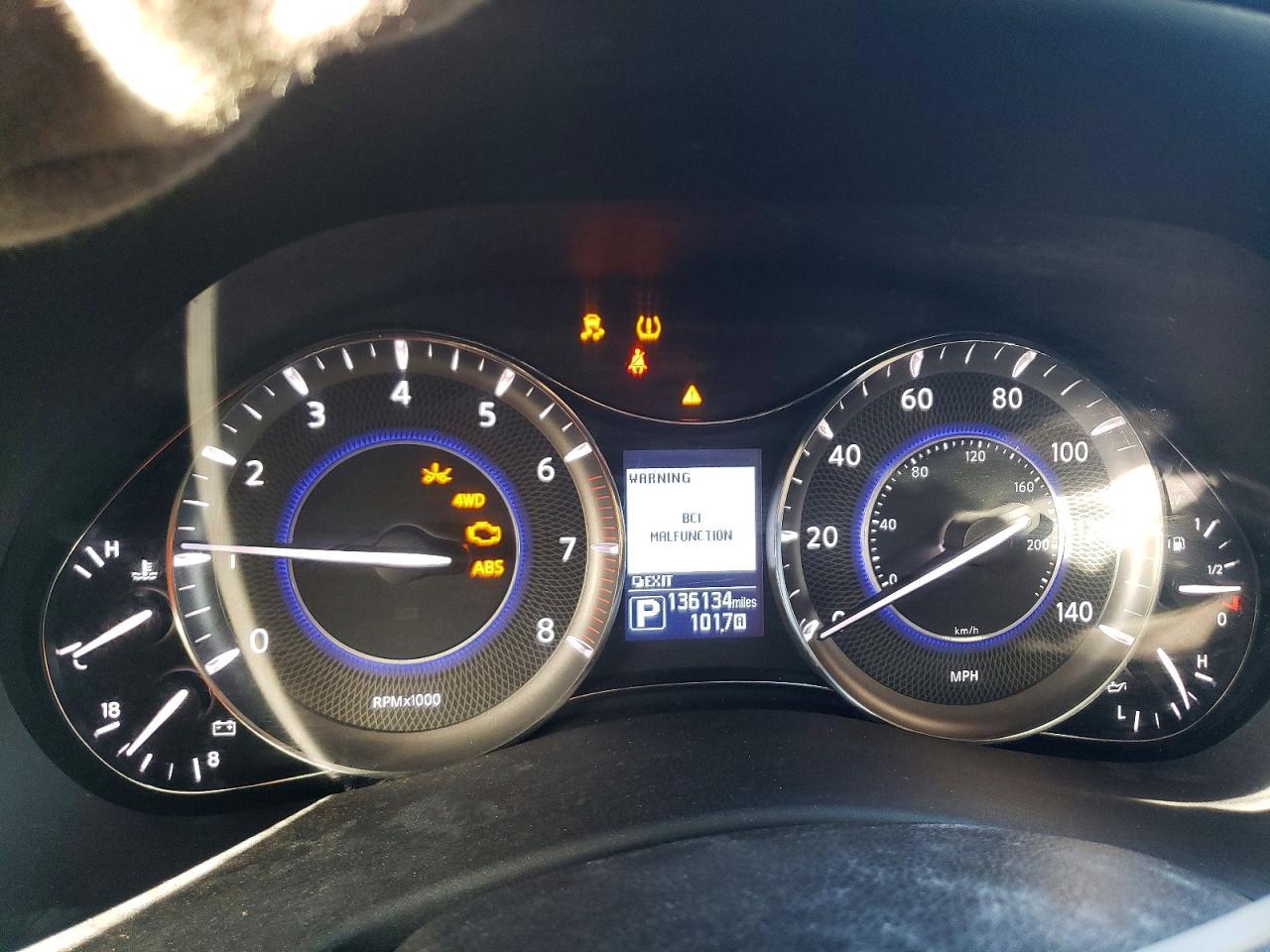 2016 INFINITI QX80