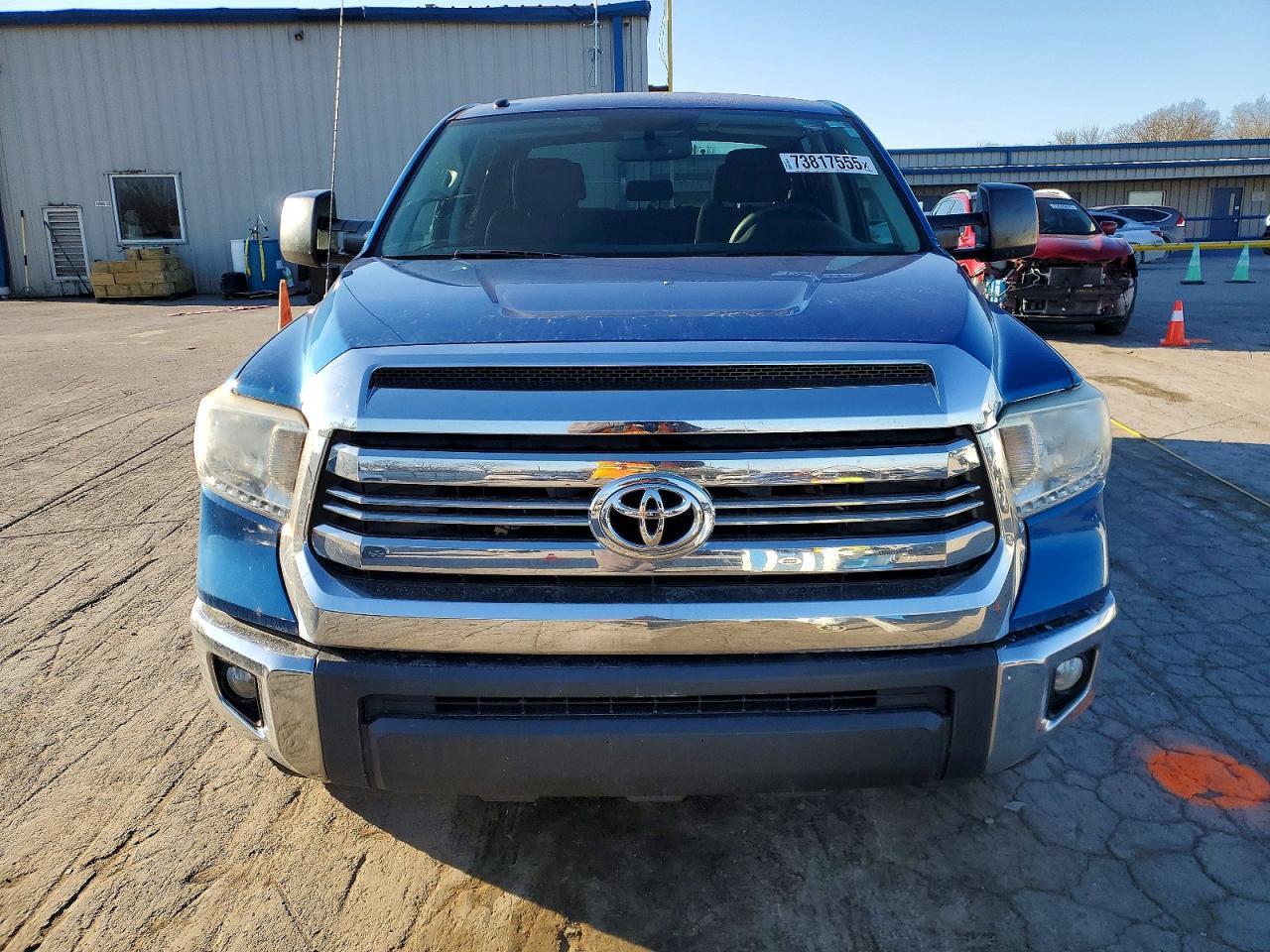 2016 TOYOTA TUNDRA