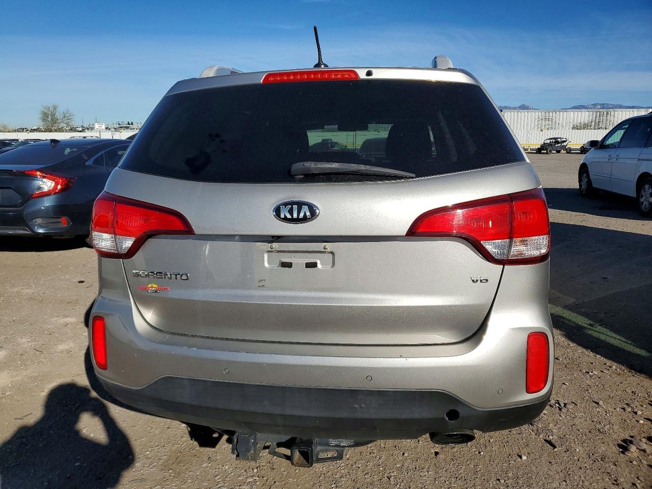 2015 KIA SORENTO