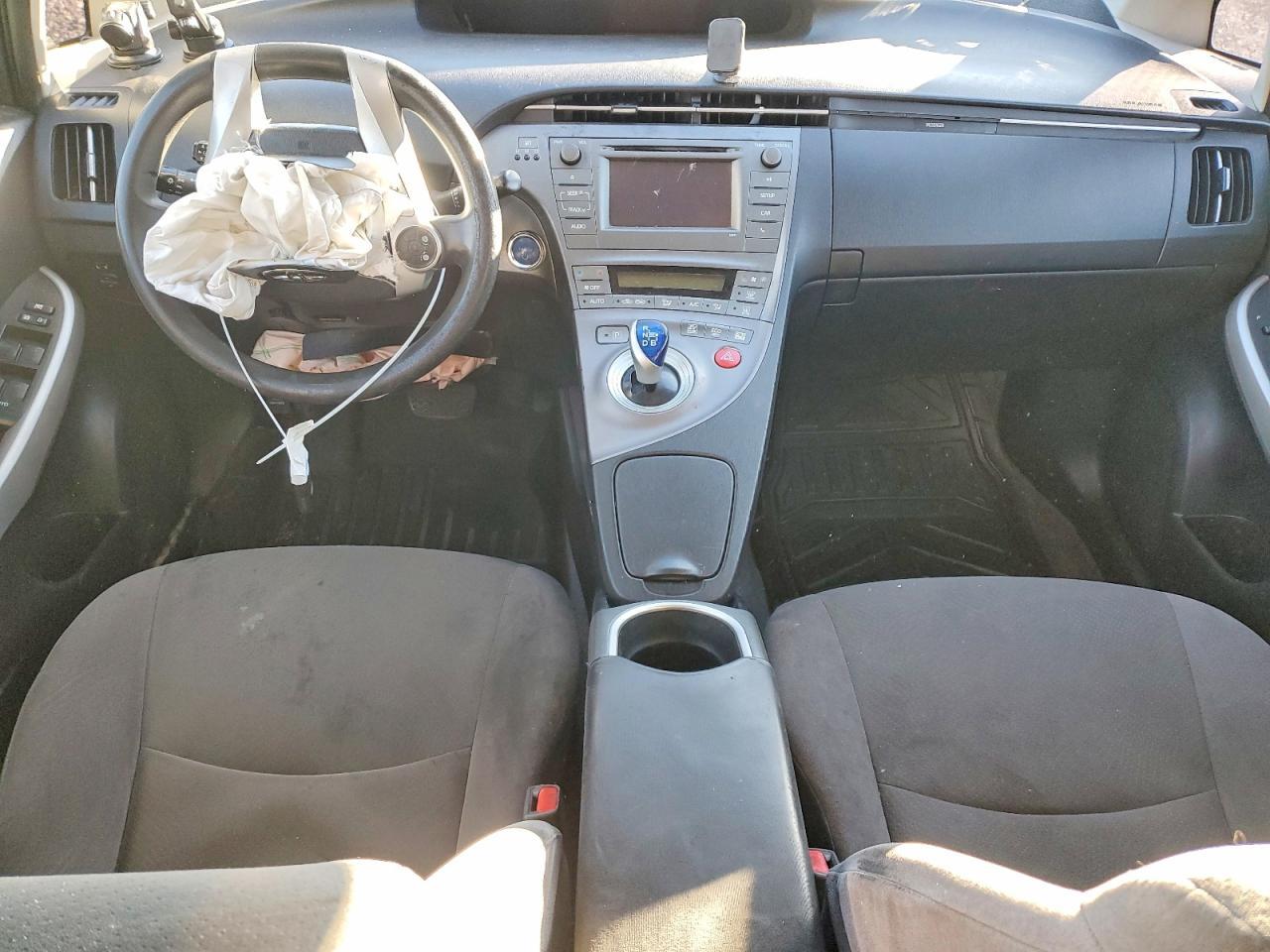2014 TOYOTA PRIUS