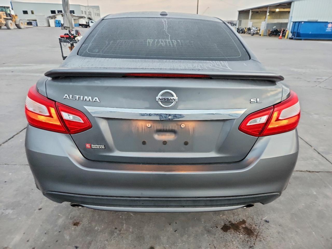 2017 NISSAN ALTIMA