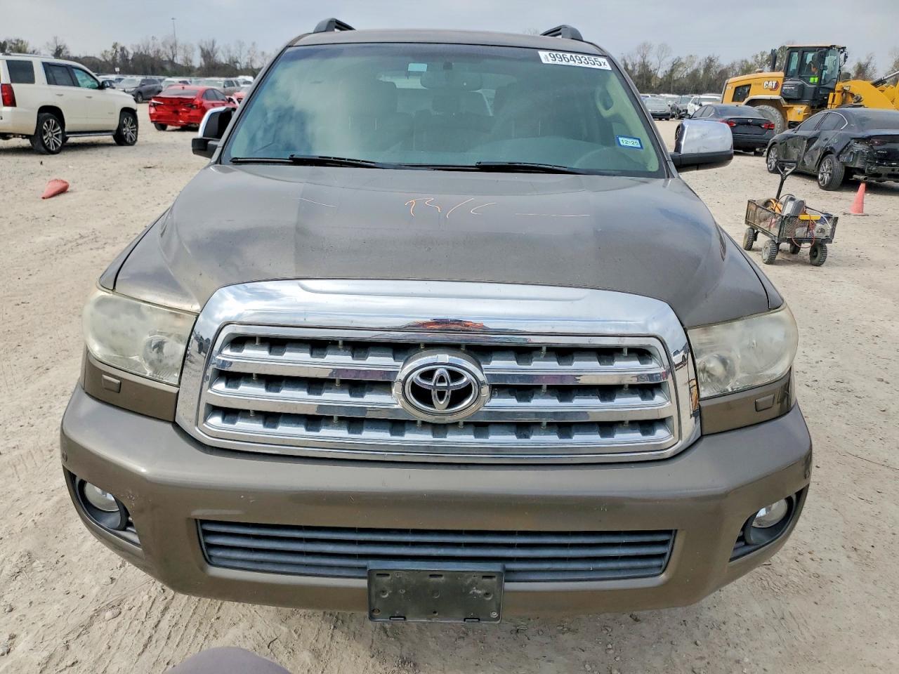 2014 TOYOTA Sequoia