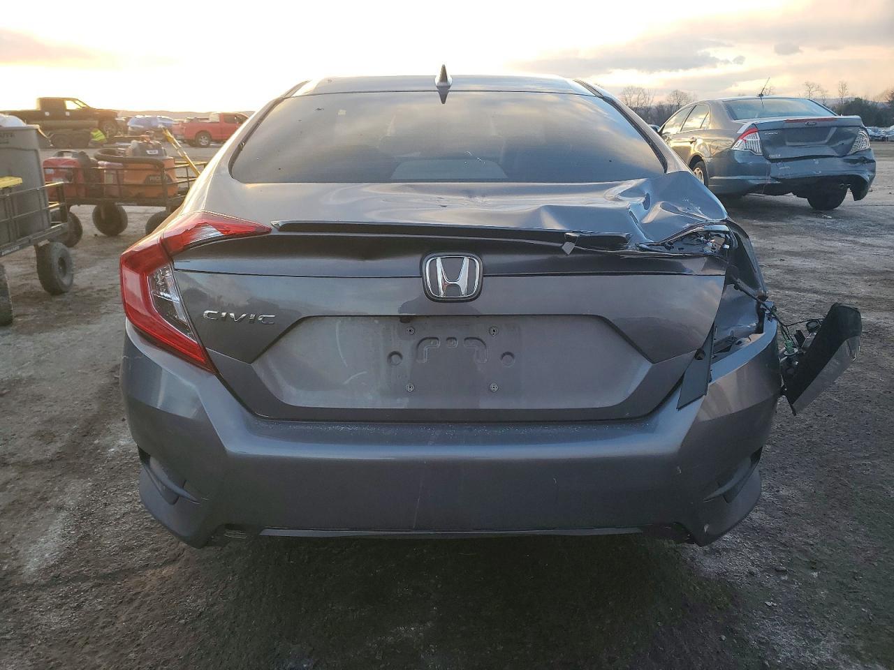 2016 HONDA CIVIC