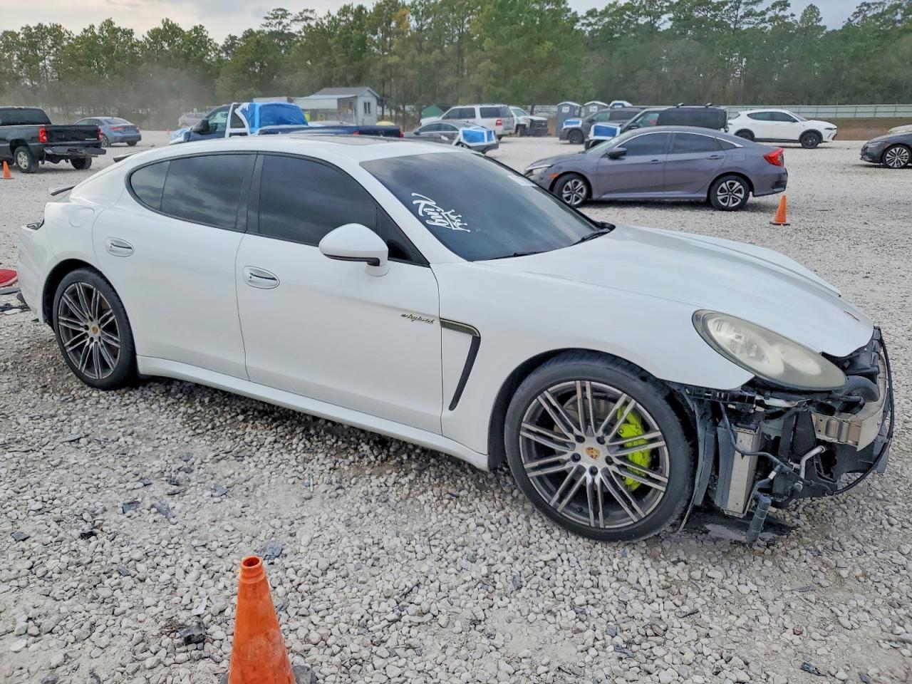 2015 PORSCHE Panamera