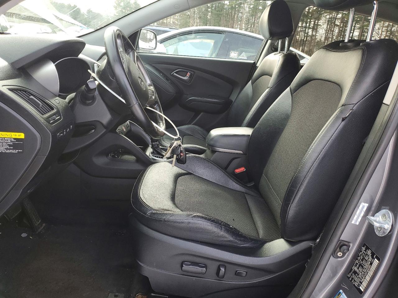 2015 HYUNDAI TUCSON