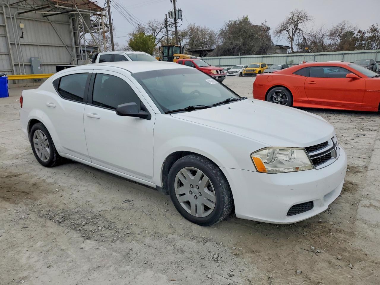 2014 DODGE Avenger