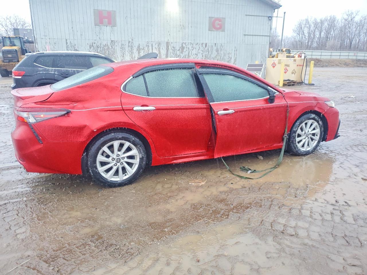 2022 TOYOTA CAMRY