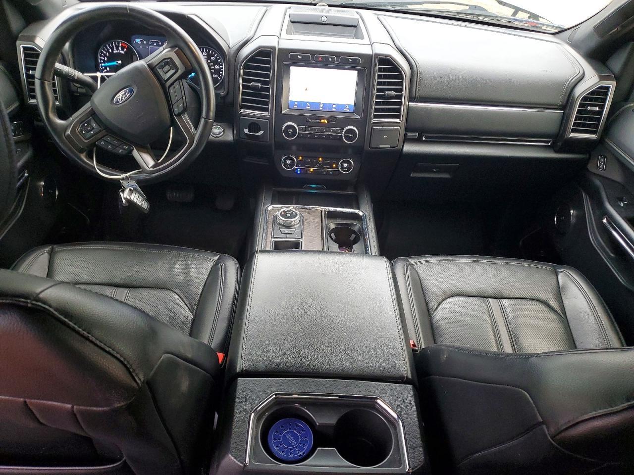 2021 FORD Expedition